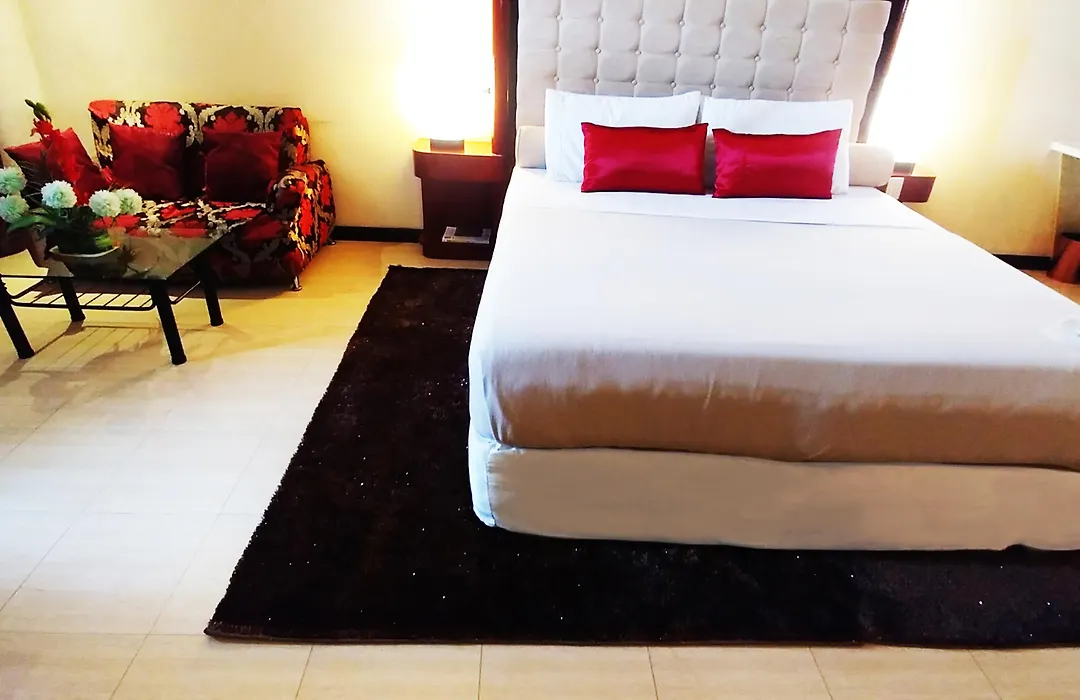 Dulcinea Hotel And Suites-1